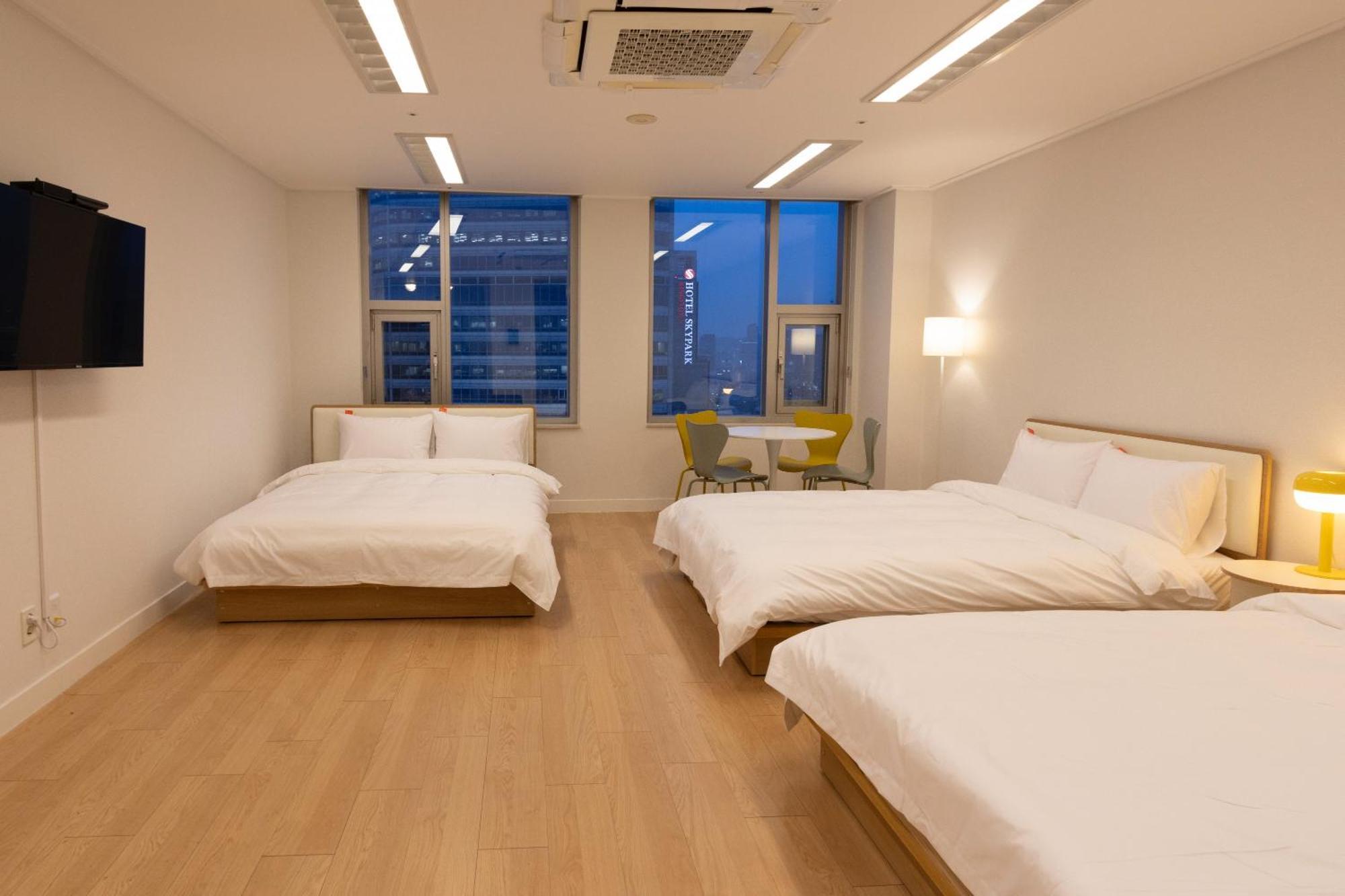 "Grand Opened" Maxtyle Guesthouse Dongdaemun Seoul Exterior foto